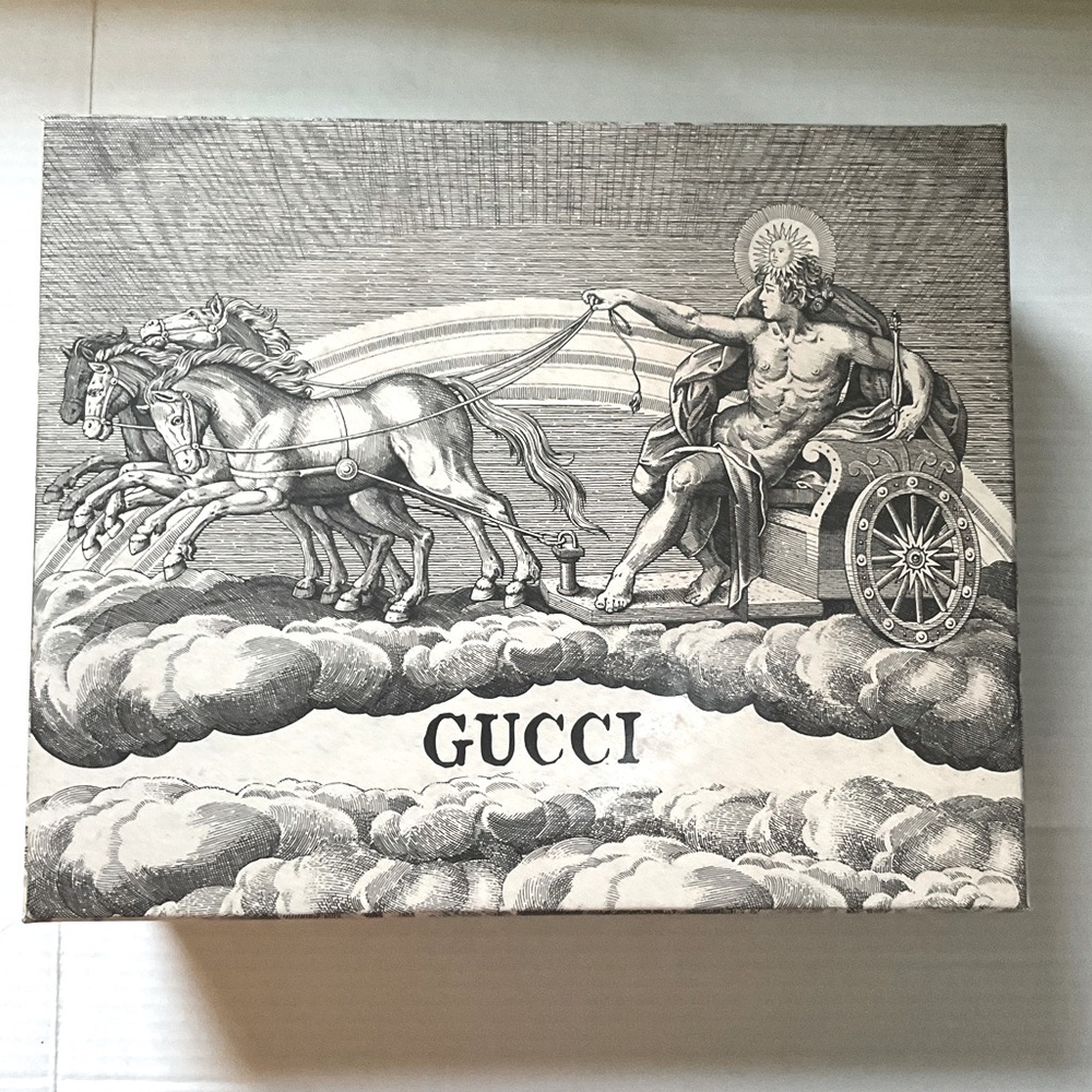 Gucci:  RARE Authentic Greek Chariot Storage Gift Boxes - Picture 6 of 14